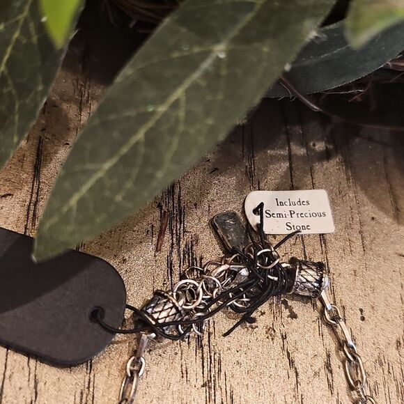 Heart Charm Layered Necklace Precious Stone NWT Jim Shore - Picture 3 of 9